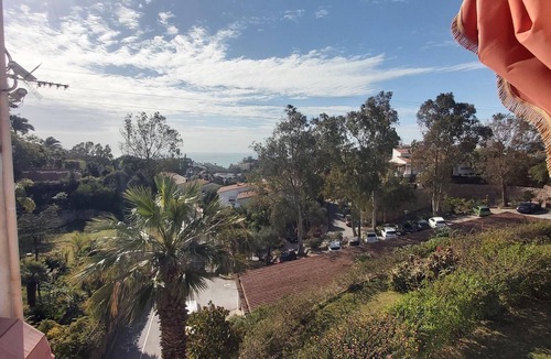 Cerrado de Calderon Apartment | Family apartment with pool, gardens and parking in Malaga
