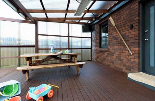 Sisters Beach House | Family Comfort in the Stunning Sisters Beach