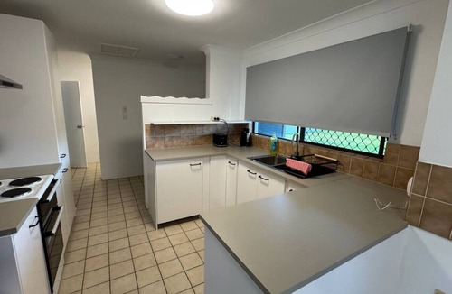 Crestmead House | Family-friendly home—feel right at home.