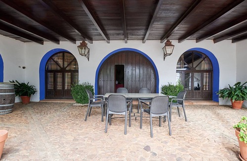 Alcaracejos Villa | FINCA MOLINO DON ZOILO 18 - Magnificent country house with private pool and free WiFi.