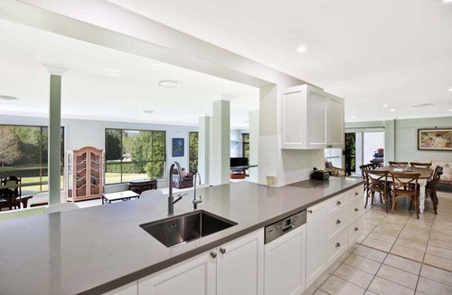 Berry House | Floriel - Convenience At Your Doorstep