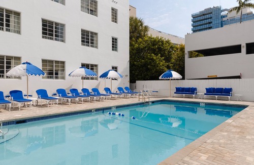 Mid Beach Apartment | Found Miami Beach powered by Sonder | Double Bunk Room