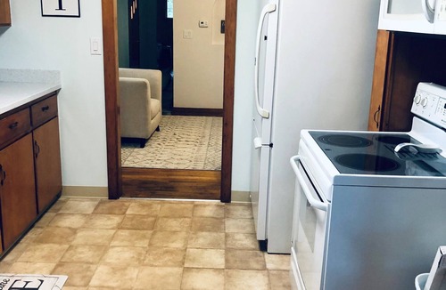 Town of Varick House | Fully Furnished Seneca Lake Lakefront Rental
