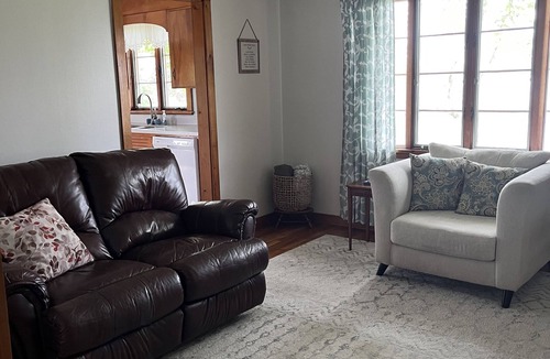 Town of Varick House | Fully Furnished Seneca Lake Lakefront Rental