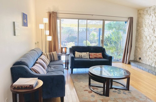 Mar Vista House | Garden view entire house 4 bedroom 2 bathroom