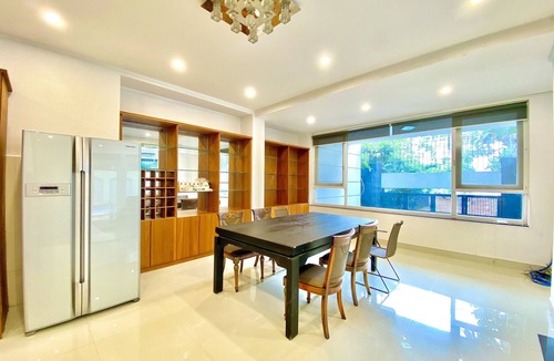 Thao Dien Villa | Gem Villa 215 - Biệt thư hiện đại có hồ bơi lớn giữa lòng Thảo Điền