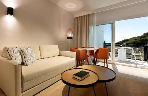 Sant Jordi de Ses Salines Hotel | Grand Palladium Select Palace Ibiza - All Inclusive
