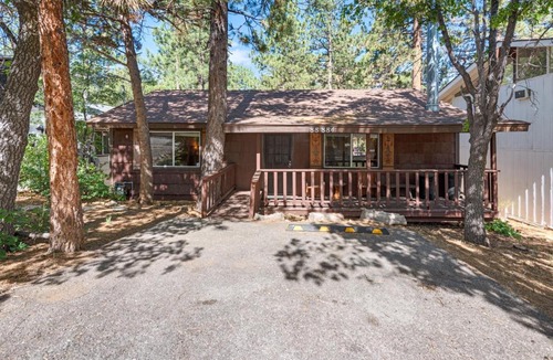 Sugarloaf House | Granny's Love Shack by Big Bear Cool Cabins