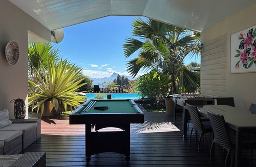 Punaauia House | Great pool villa with very high speed Wifi, air conditioning, billiards!