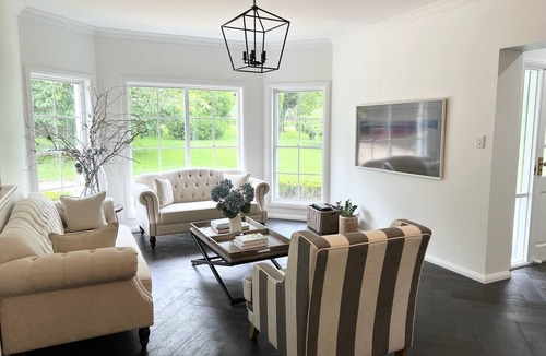 Robertson House | Grounds of Robertson. Stylish and Exclusive.