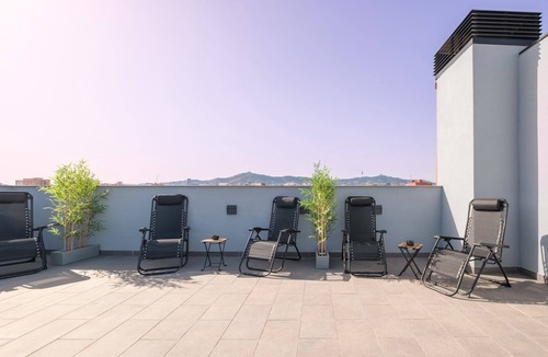 El Port Apartment | Guest Ready - Fira Barcelona Modern Apartments