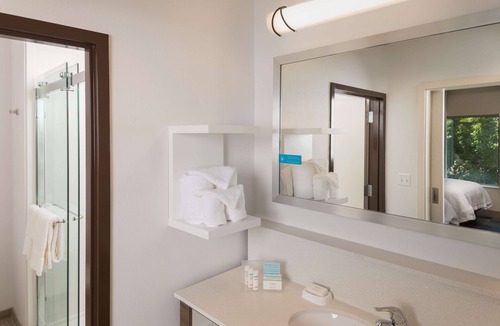 Asheville Hotel | Hampton Inn & Suites Asheville Biltmore Village
