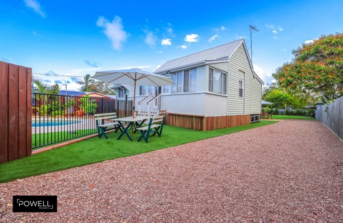 Burnett Heads Cottage | Harbour Retreat - a little slice of heaven!