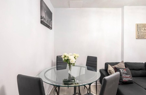 Waterloo House | Harmony Home Near University of Waterloo
