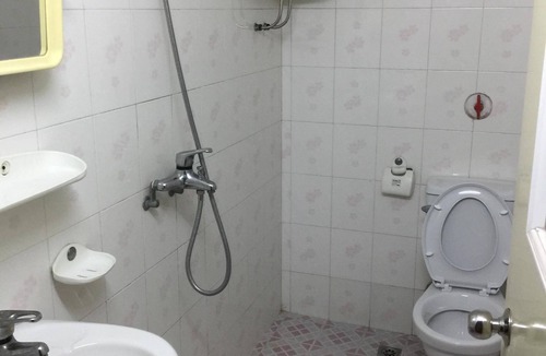 Hai Phong Apartment | Heart of walking street, wonderful river view, awesome place to stay!