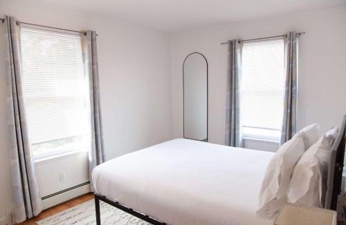 Western Gardens House | Heron Hideaway Game Room within walking distance to HWS & Seneca Lake