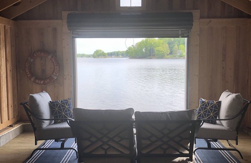 Niobe House | Hidden Cove