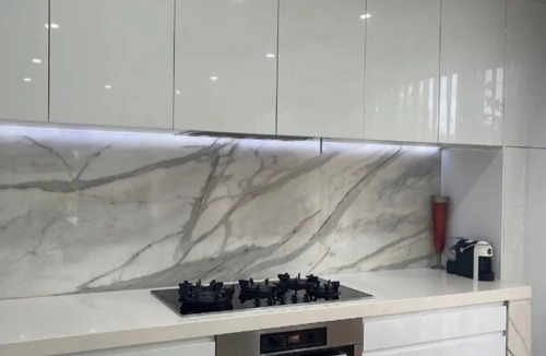 Merewether House | Hidden Nature's Retreat