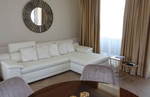 Siofok-Szabadifurdo Apartment | Holiday apartment with a view and a huge terrace