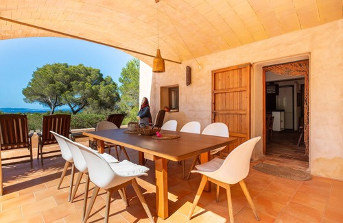 La Savina House | Holiday Home "Sa Paret Nova" with Sea View, Private Garden & Wi-Fi