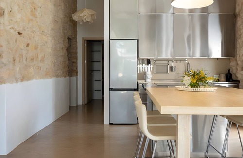 Establiments House | Holiday Home 'Can Soto' with Private Pool, Wi-Fi and Air Conditioning