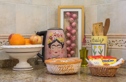 Almodovar del Rio House | Holiday Home 'León' with Private Terrace, Wi-Fi and Air Conditioning
