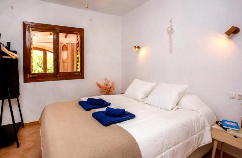 El Tosalet House | Holiday Home Villa Rubi by Interhome