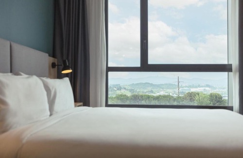 Sant Cugat del Valles Hotel | Holiday Inn Barcelona - Sant Cugat by IHG