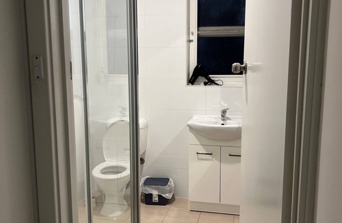 Kensington Gardens Apartment | Home in Kensington Park 5 minutes to the CBD and adelaide Hills