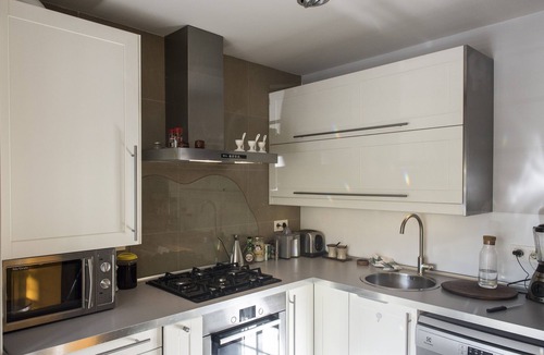 Pueblo Nuevo Condo | Home sweet home at 10 min. of the Retiro Park