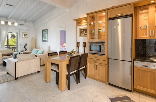 Neos Marmaras Apartment | Homerez - Nice apartment 500 m from the beach for 4 people. in Neos Marmarás