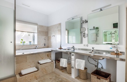El Toro Villa | Homerez - Villa for 6 ppl. with swimming-pool, jacuzzi and sea view at El Toro