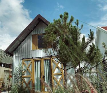 Phuong House | Homestay - Nhà Cỏ Lâu Đà Lạt