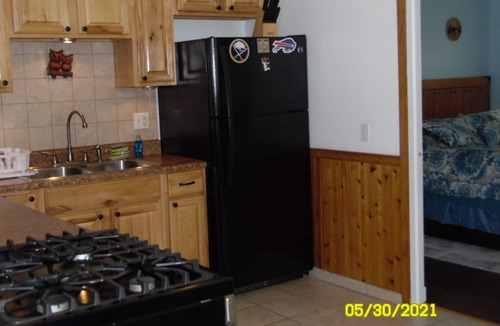 Honeoye Cottage | Honeoye Lake Waterfront Cottage