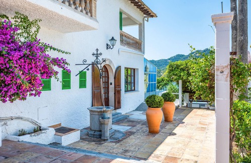 Canyamel Apartment | Hostal Boutique Canyamel, 105 Double Rooms with Sea View, Private Terrace, Wi-Fi and a/c