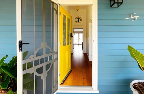 North Bendigo House | Iconic Renovated Period Home - Modern Upgrade & Close to CBD/Everything