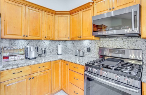 North Tustin House | Idyllic Tustin Home w/Private Patio & Grill