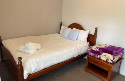 Red Hill Ski Chalet | Inner south comfort house
