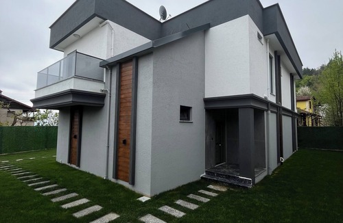 Masukiye Villa | Isıtmalı Havuzlu -KARTEPE- Lüks Villa