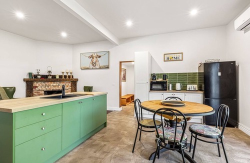 Toombullup House | Jam Cottage Tolmie