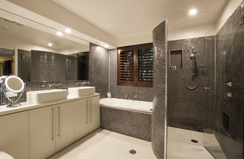 Molonglo Valley Hotel | Jamala Wildlife Lodge