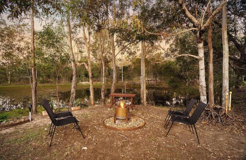 South Kolan House | JJJ's Ranch Farm 2 by Tiny Away