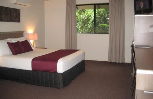 Hillcrest Hotel | Johnson Road Motel