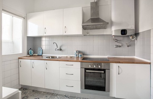 Sao Domingos de Benfica Apartment | JOIVY Striking flat in Benfica