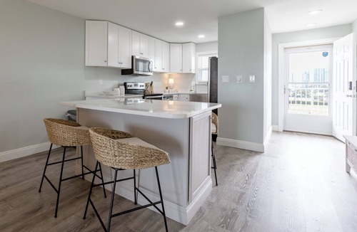 Orange Beach East Condo | Jubilee Landing 307- Shrimp Fest Open! Boat Slip, Close To FloraBama, Pool!