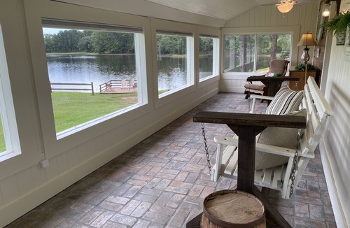 Dothan Cottage | Juju's Pond House on Smith Pond