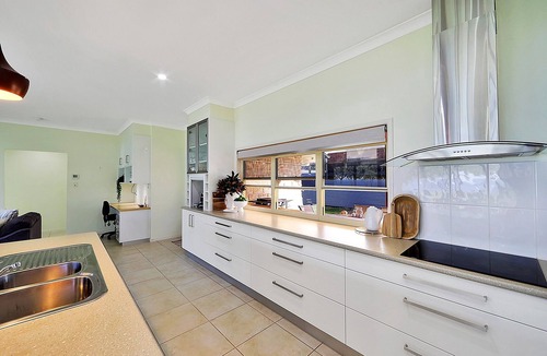 Elliott Heads House | Just come, relax and forget about the world in this oceanfront oasis