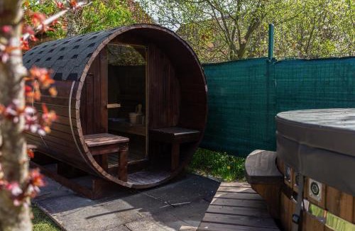 Kezkkut House | Kékkút Vendégház