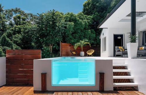 Faaa House | kana villa élégant villa with glass