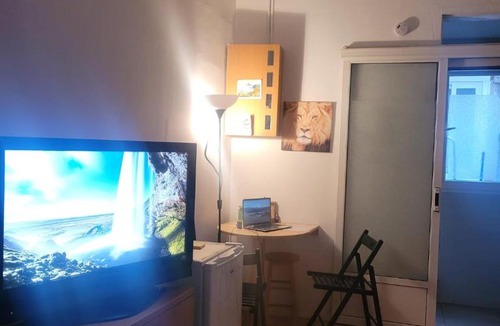 Collblanc y La Torrassa Apartment | Karam